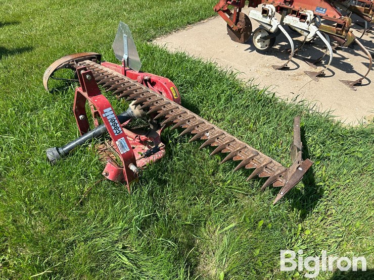 case-ih-1300-image-1