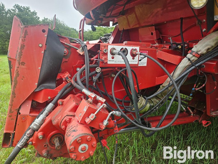 2004-case-ih-2388-image-13