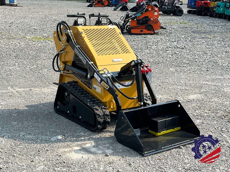 unused-2026-agt-mx-crt23-compact-track-loader-image-9