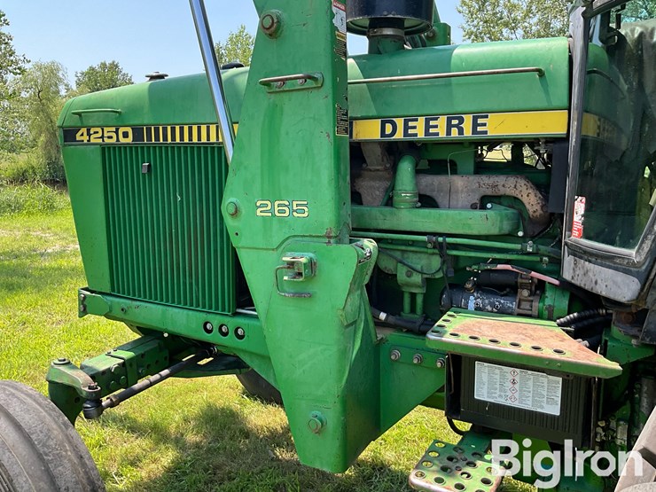 1983-john-deere-4250-image-11