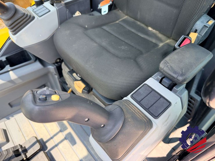 2019-caterpillar-308-cr-image-89