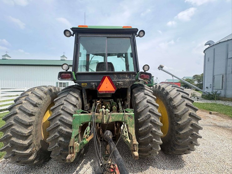 john-deere-4450-image-3