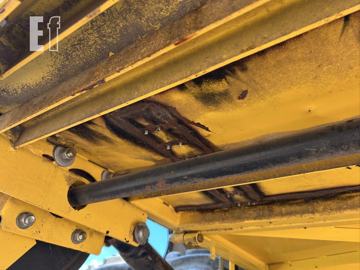 2013-new-holland-cx8080-image-63