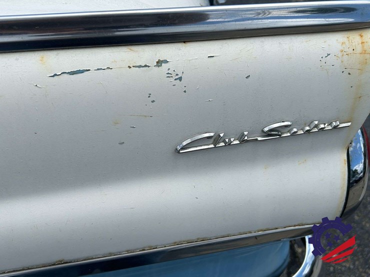 1955-ford-fairlane-club-sedan-image-16