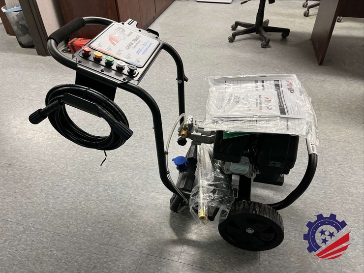 new-amp-akpw-3000l-high-pressure-washer-image-2