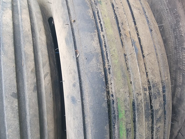 #9951-•-(3)-misc.-tires-image-5