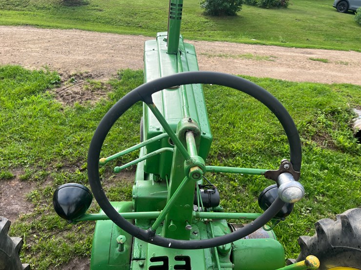 1952-john-deere-b-image-10