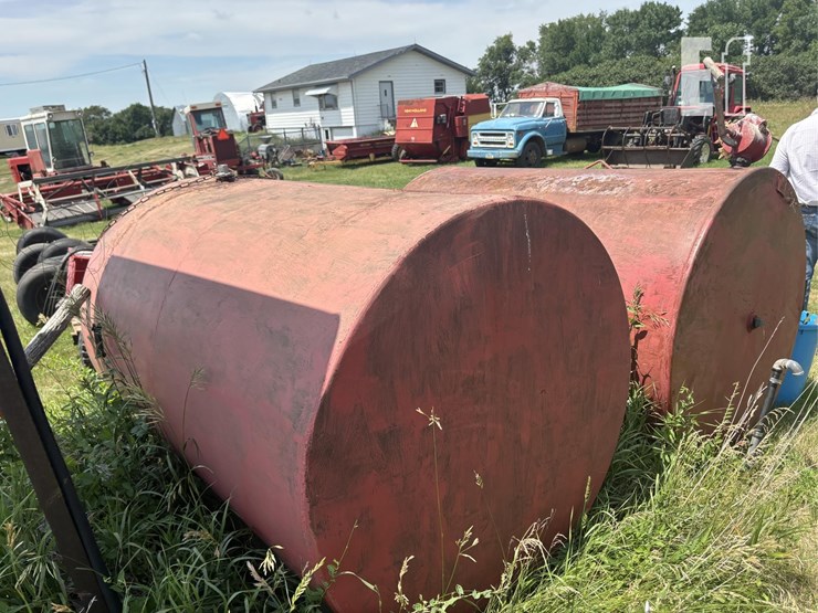 2x-550-gal-fuel-tanks-6418-image-3