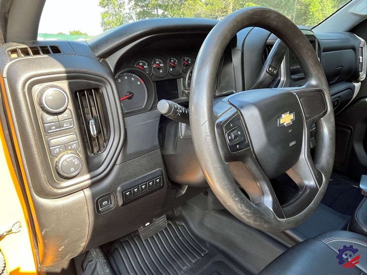 2021-chevrolet-silverado-1500-image-59