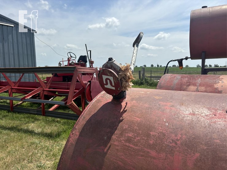 2x-550-gal-fuel-tanks-6418-image-5