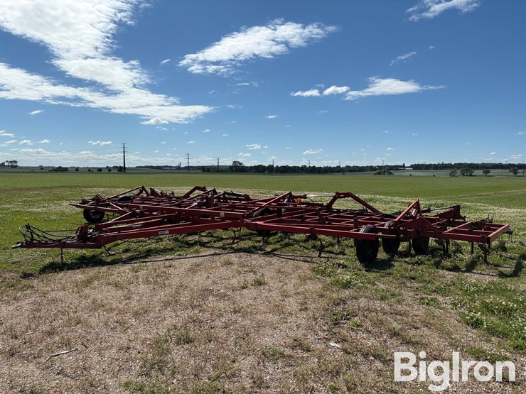 case-ih-4900-image-1