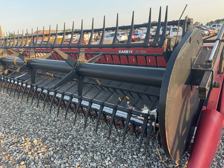 2014-case-ih-3162-image-51