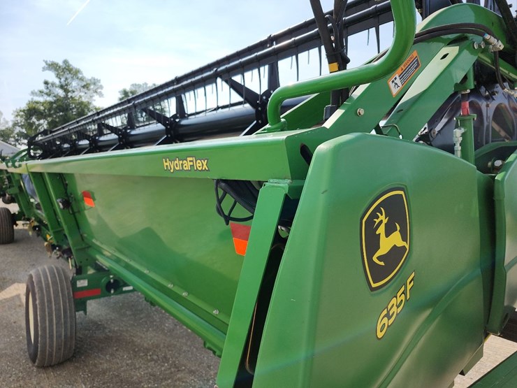 2011-john-deere-635f-image-8
