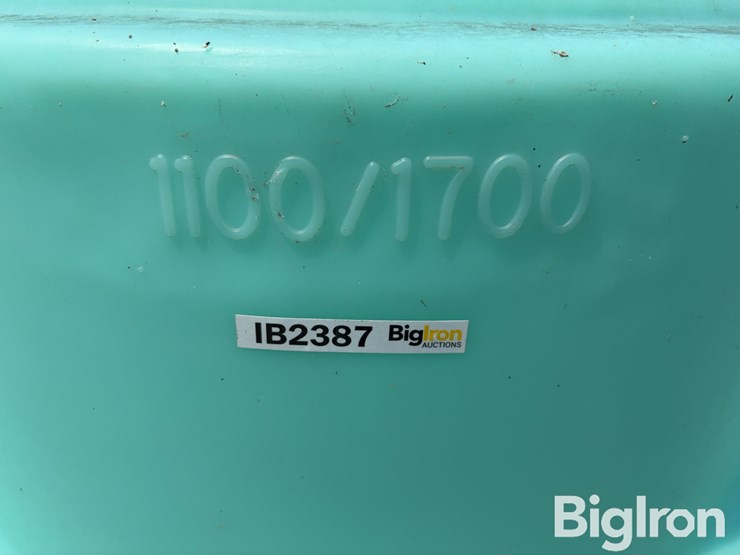1100-gal-poly-tank-image-18