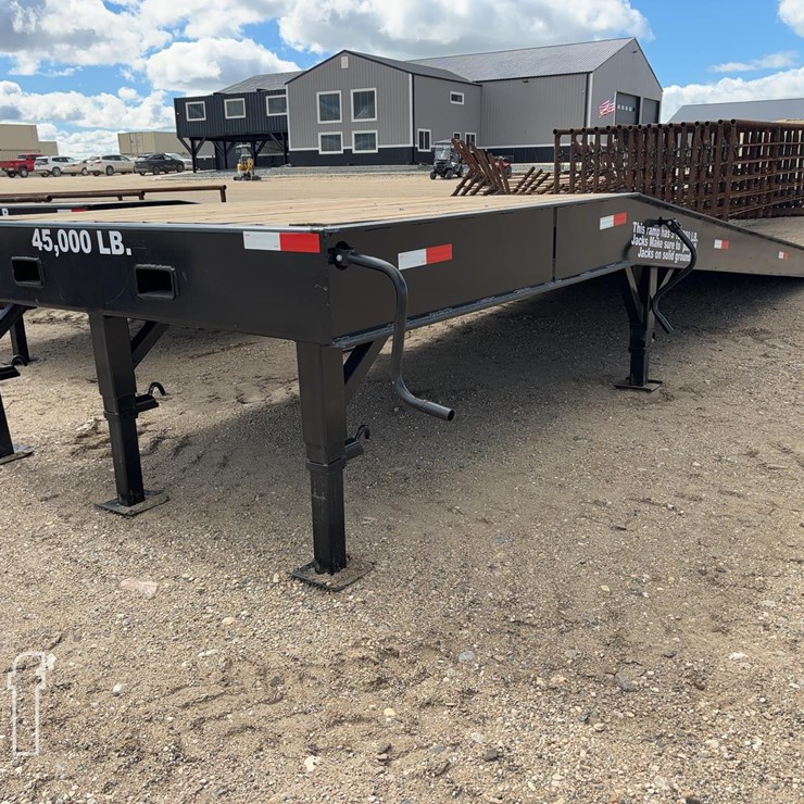 2025 INDUSTRIAS AMERICA R825 EQUIPMENT LOADING RAM