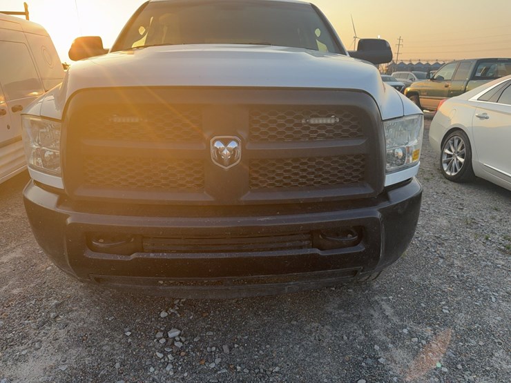 2018-dodge-ram-2500-image-24