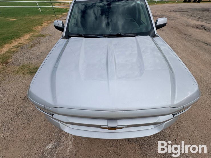 2018-chevrolet-silverado-1500-z71-image-11