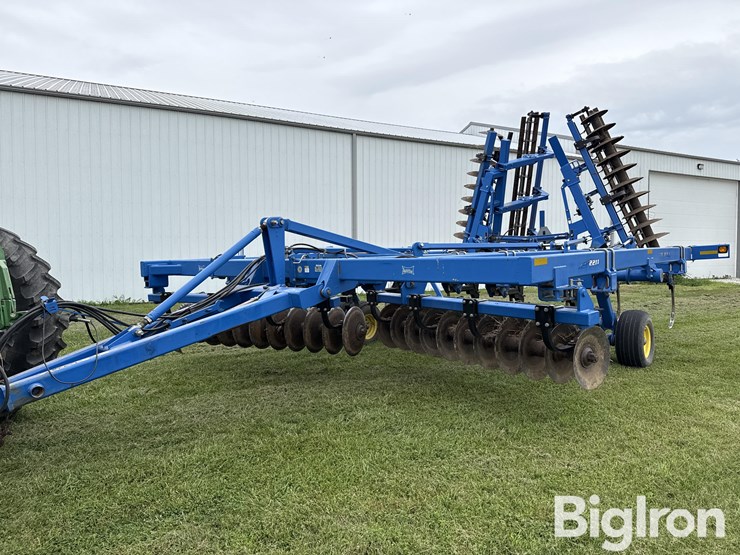 2010-landoll-2211-13-image-1