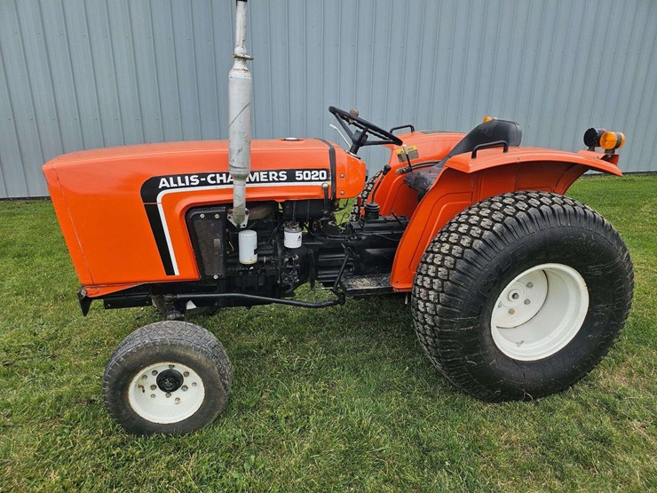 1983-allis-chalmers-5020-image-4