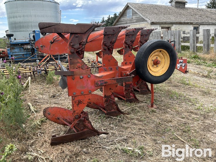 massey-ferguson-57-image-5