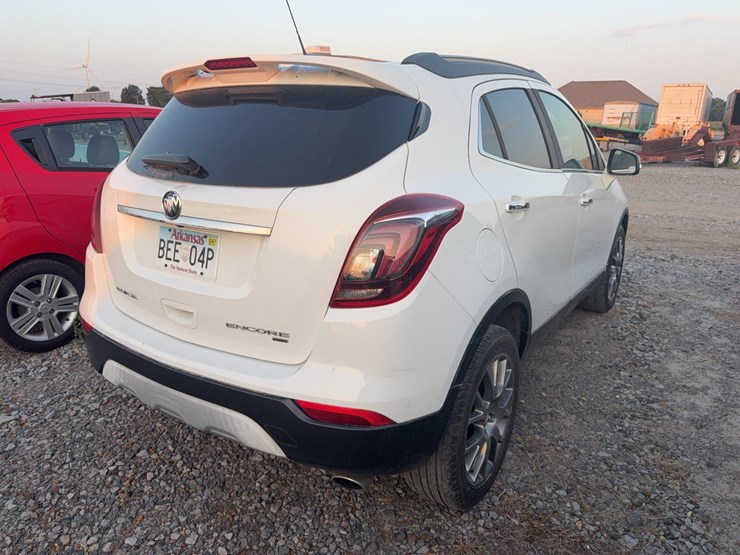 2017-buick-encore-image-4