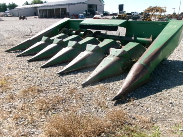 1981-john-deere-643-image-2