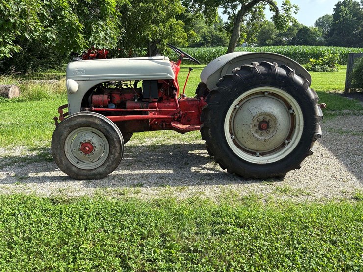 ford-8n-image-1