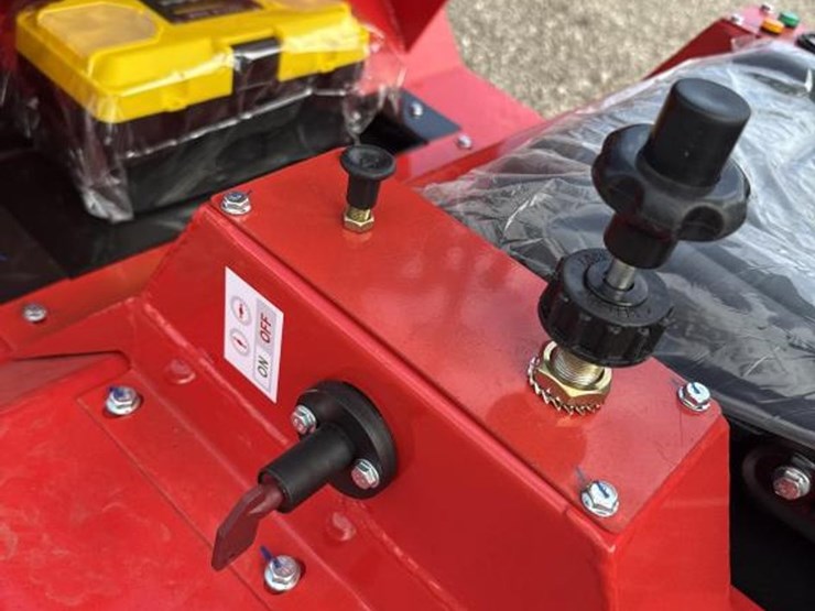 #7-•-mini-skid-steer-tracked-ride-on-loader--gas-image-10