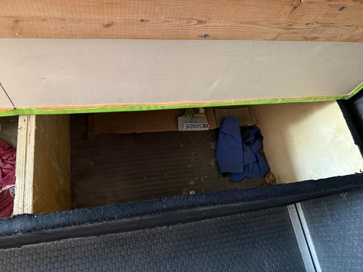 #63-•-2016-lark-20'-gaming-trailer-�-fully-equipped-image-36