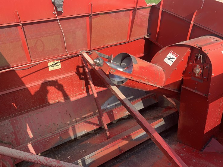 case-ih-1680-image-30