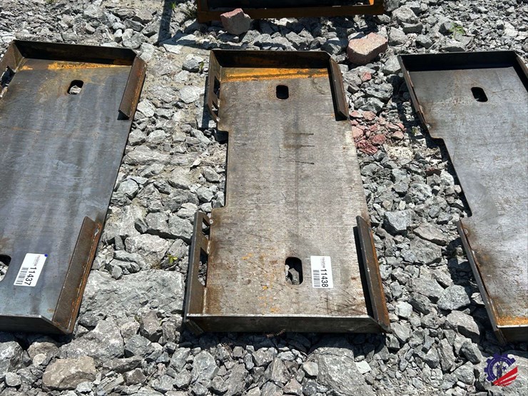 skid-steer-frame-attachment-image-3
