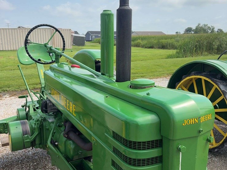 john-deere-model-b-image-15