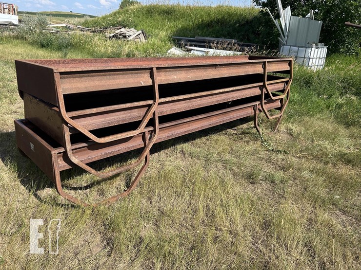 3x-feed-bunks-22x30-6956-image-3