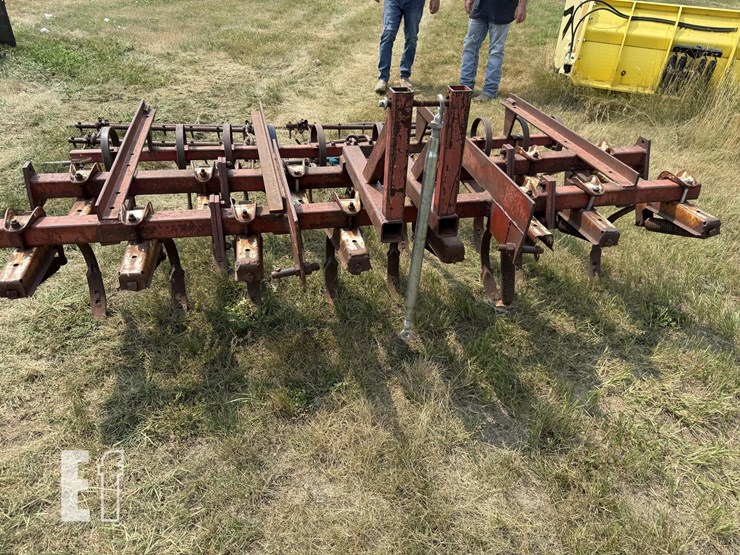 ih-cultivator-8248-image-7