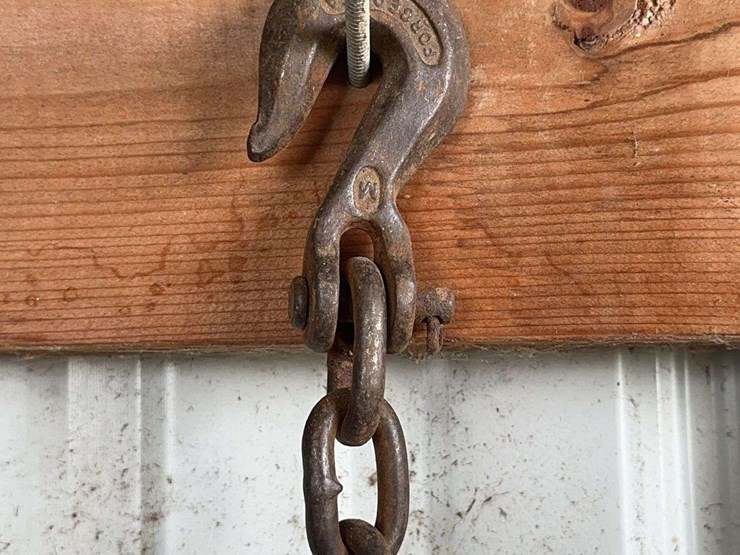 heavy-duty-forged-steel-utility-chain-with-hooks-image-4
