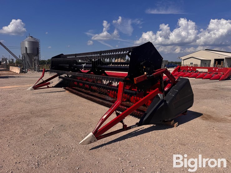 1987-case-ih-1020-image-1