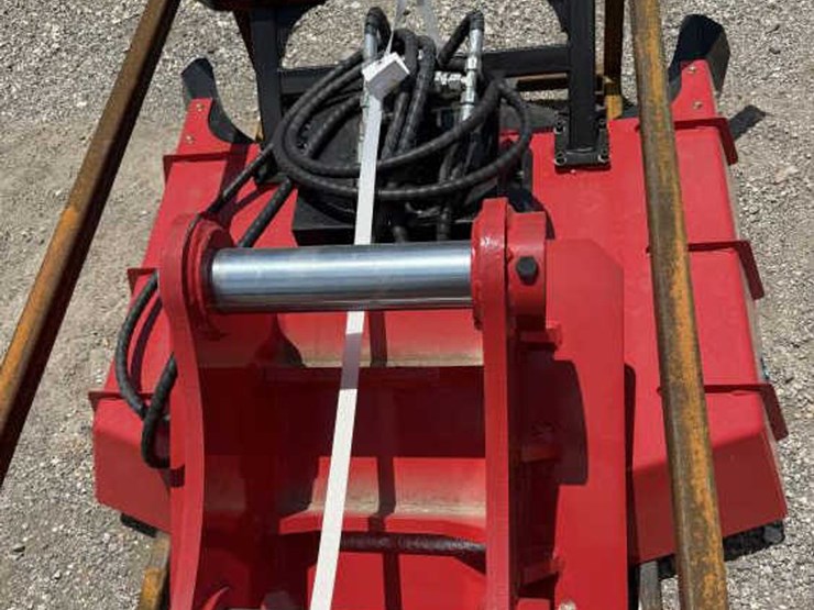 #60-•-excavator-mini-disc-mulcher-image-5