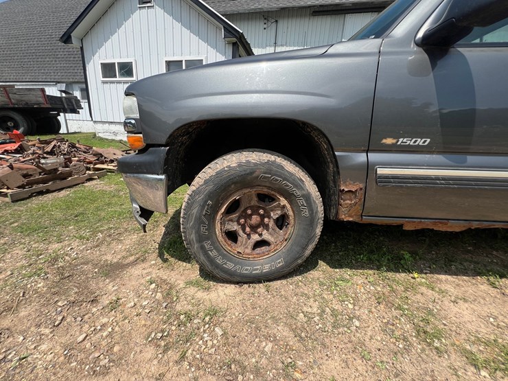 2000-chevrolet-1500-image-5
