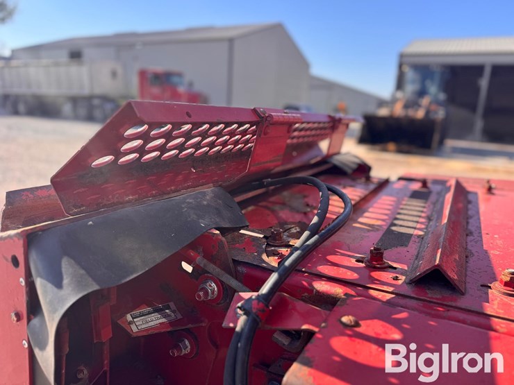 2004-case-ih-2366-image-15