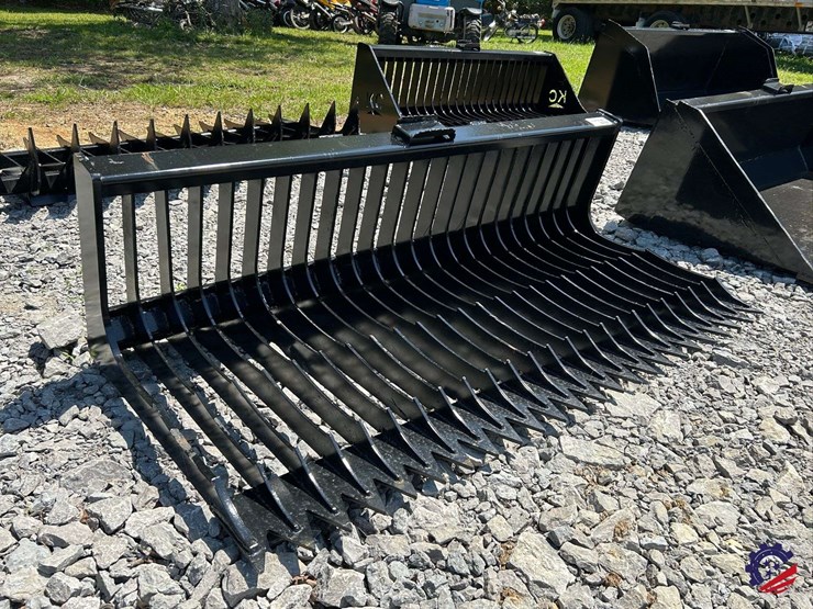 skid-steer-fine-skeleton-bucket-low-side-attachment-image-2