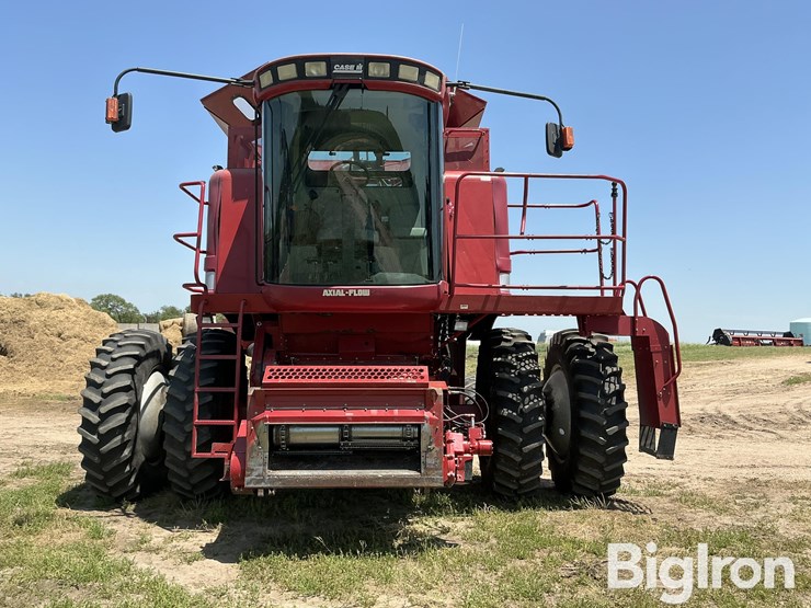 2002-case-ih-2388-image-2