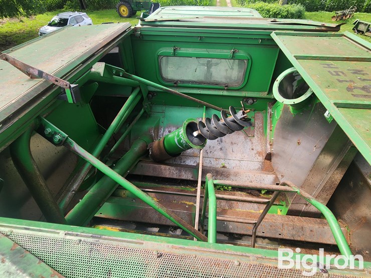 1991-john-deere-9500-image-16