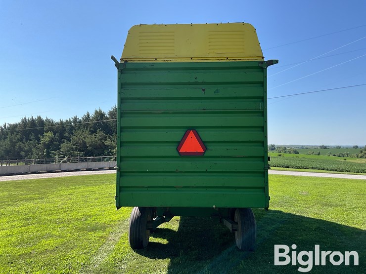 john-deere-716-image-6