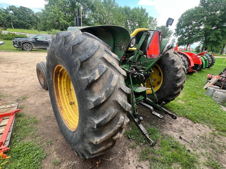 1973-john-deere-2630-image-5