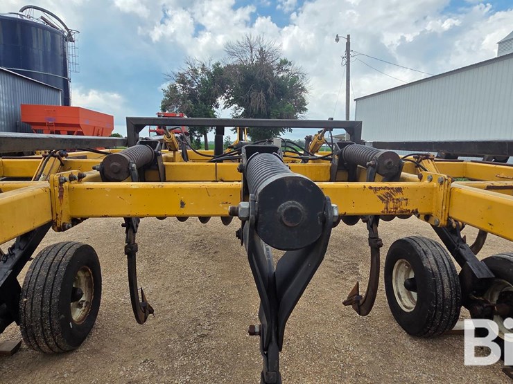 1996-landoll-2227-image-13