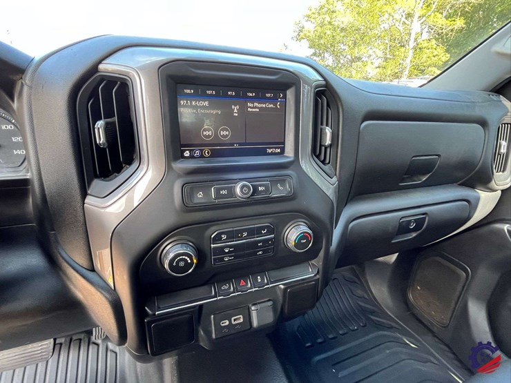 2021-chevrolet-silverado-1500-image-62