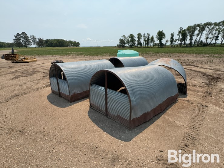 7’-livestock-shelters-image-1