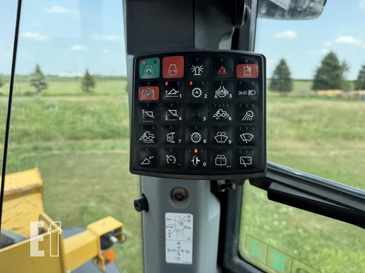 2019-deere-524l-image-53