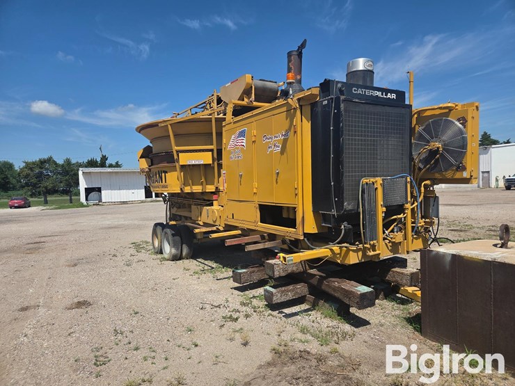 2015-caterpillar-c18-image-3