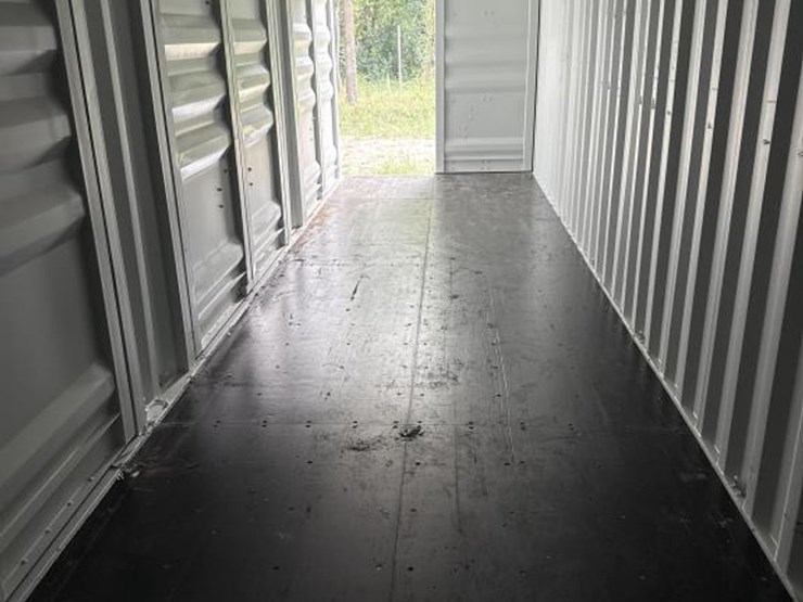 #40-•-40'-high-cube-conex/-shipping-container---one-trip-image-10